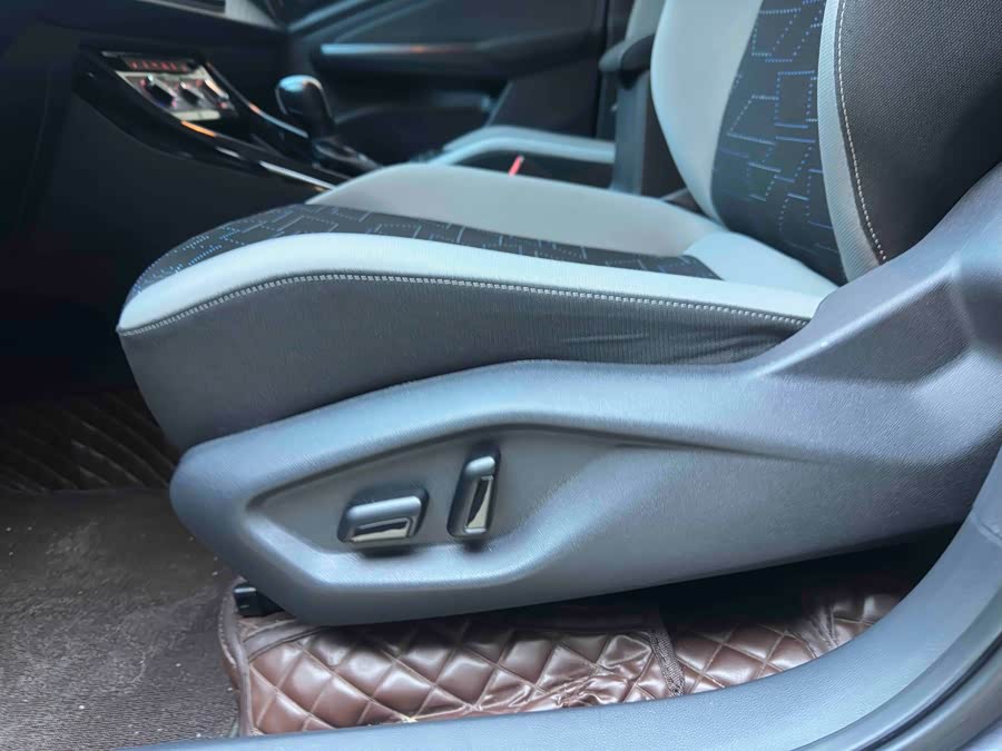 Jetta VS5 2022 car image #18