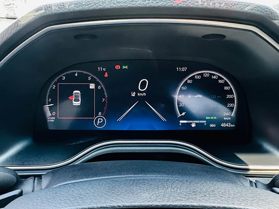 Toyota Avalon 2023 car image #18
