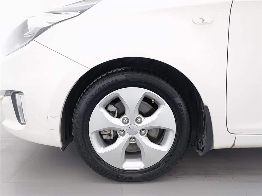 起亚 佳乐 2014 汽车图片 #18