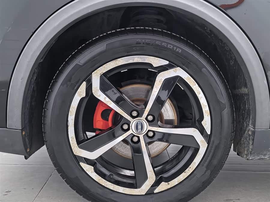 SWM X7 2019 صورة سيارة #18