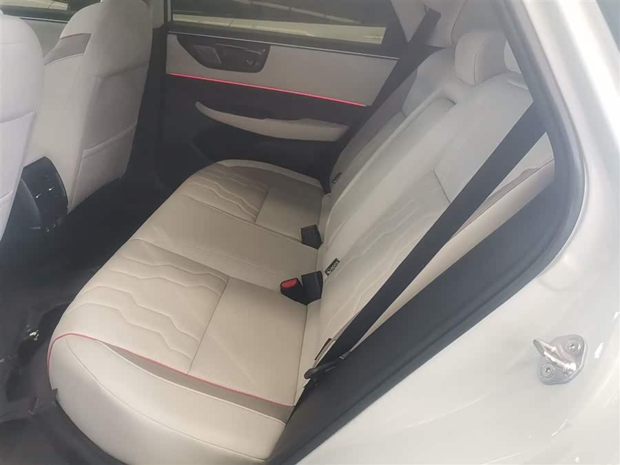 Honda e:NS2 2025 car image #18