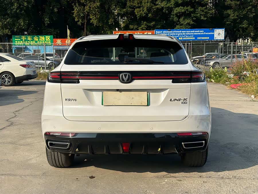 Changan UNI-K iDD 2023 immagine di auto #18