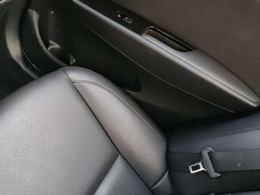 Hyundai Mistra 2018 #18 Hyundai Mistra 2018 car image #18