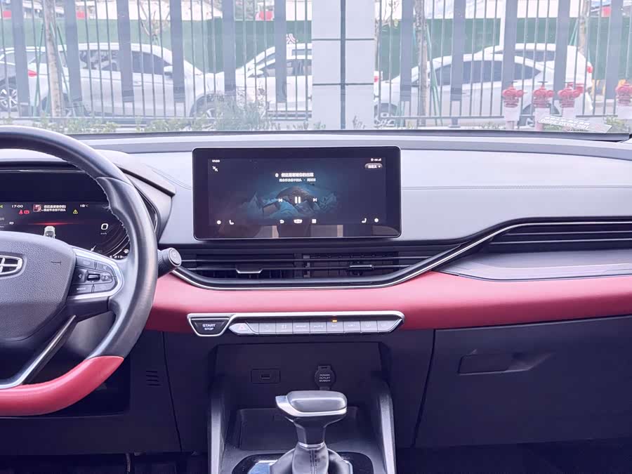 GEELY 2021 car image #18
