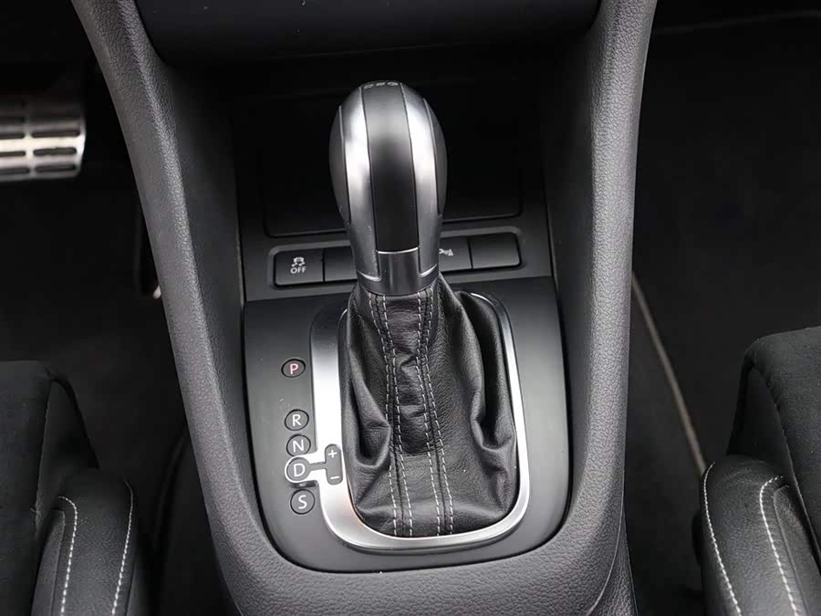 Volkswagen Golf (Imported) 2013 imagem de carro #18