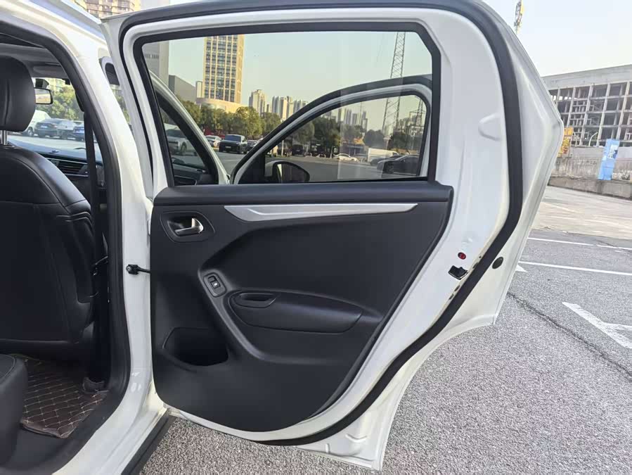 Citroen C3-XR 2017 car image #18