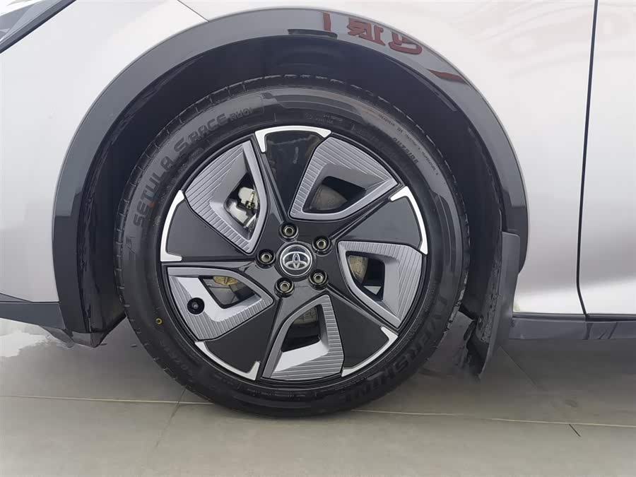 Toyota bZ3 2024 immagine di auto #18