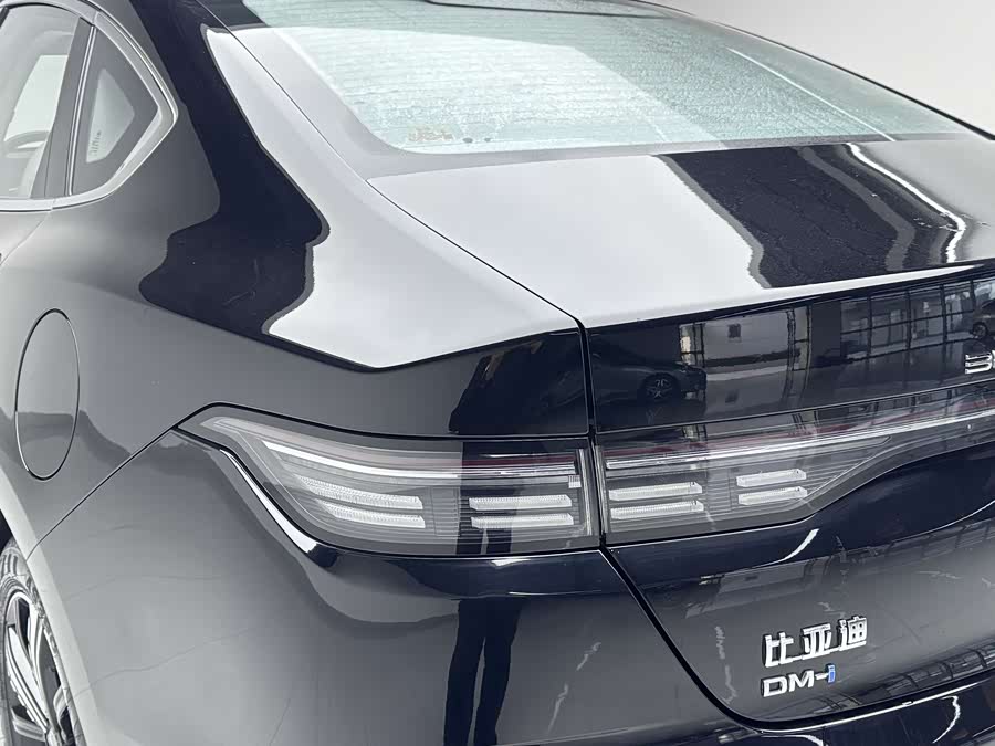 BYD Destroyer 05 2025 car image #18