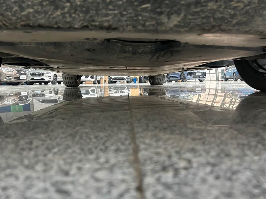 Toyota bZ3 2023 immagine di auto #18