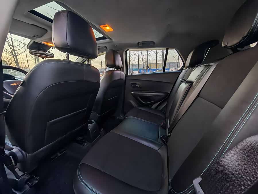 Chevrolet Tracker 2015 #18 Chevrolet Tracker 2015 car image #18