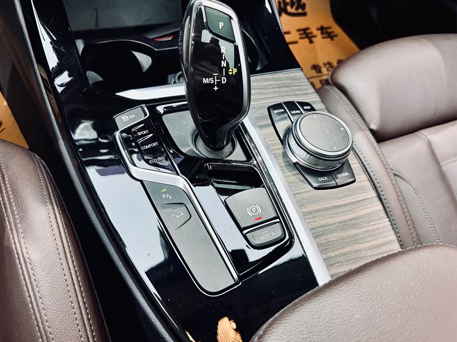 BMW X3 2019 car image #18