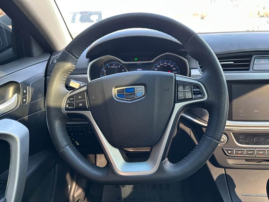 GEELY Emgrand 2017 car image #18