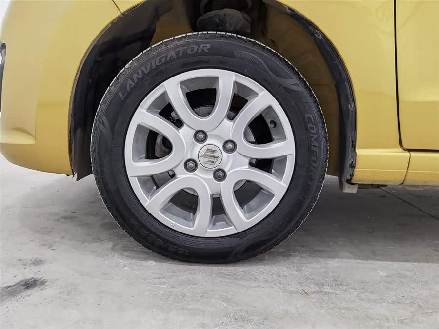 Suzuki Alto 2014 car image #18