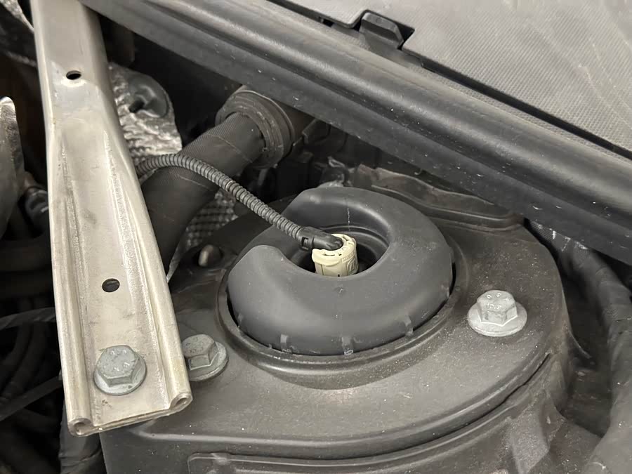 Audi RS 4 2022 immagine di auto #18