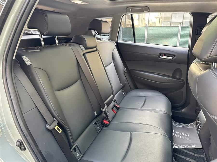 Toyota Corolla Cross 2022 immagine di auto #18