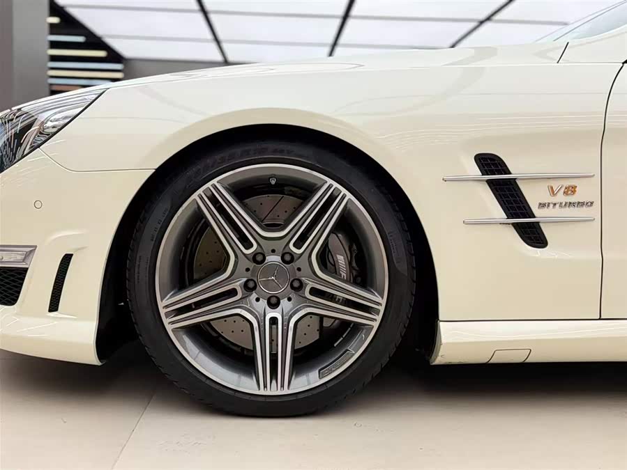 Mercedes-Benz SL AMG 2015 car image #18