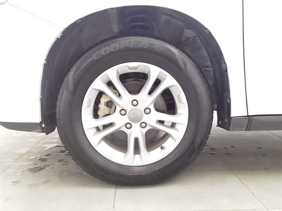 Haval M6 2017 car image #18