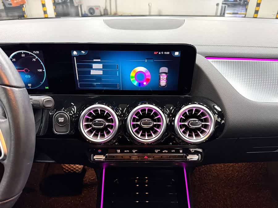 Mercedes-Benz EQA Class 2022 صورة سيارة #18