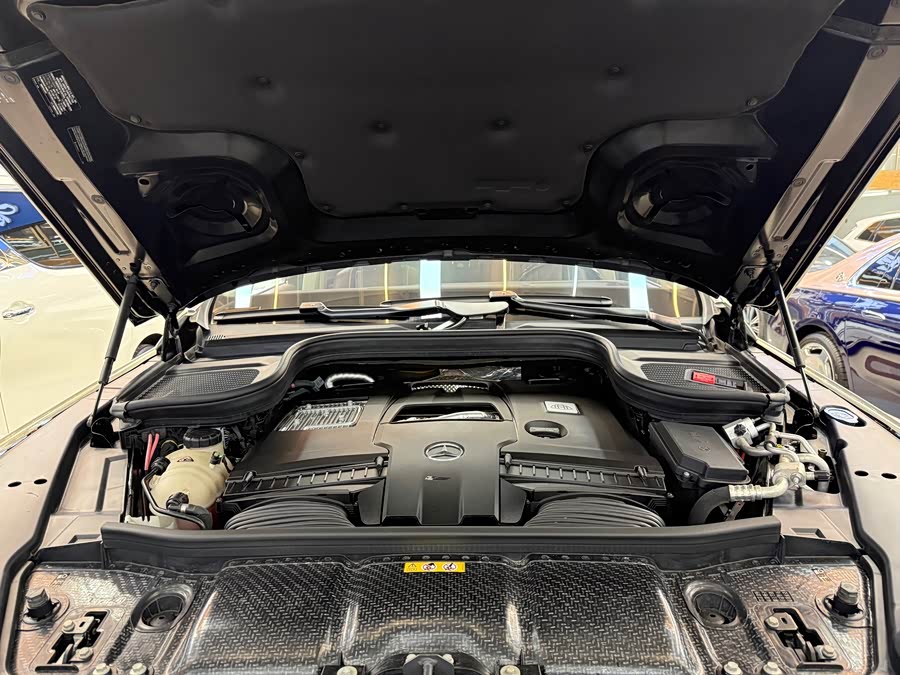 Mercedes-Benz Maybach GLS 2022 car image #18