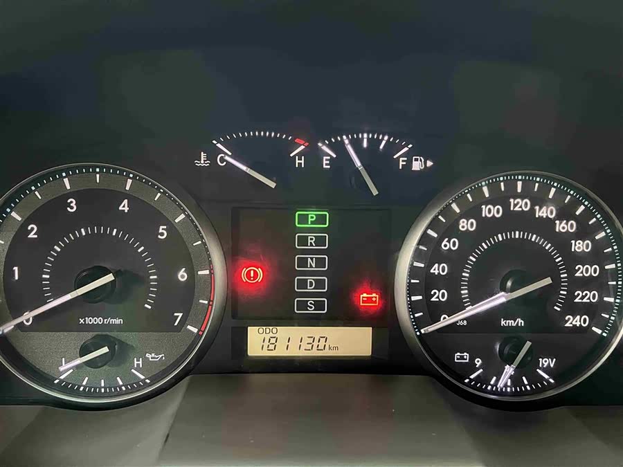 Toyota Land Cruiser 2014 immagine di auto #18