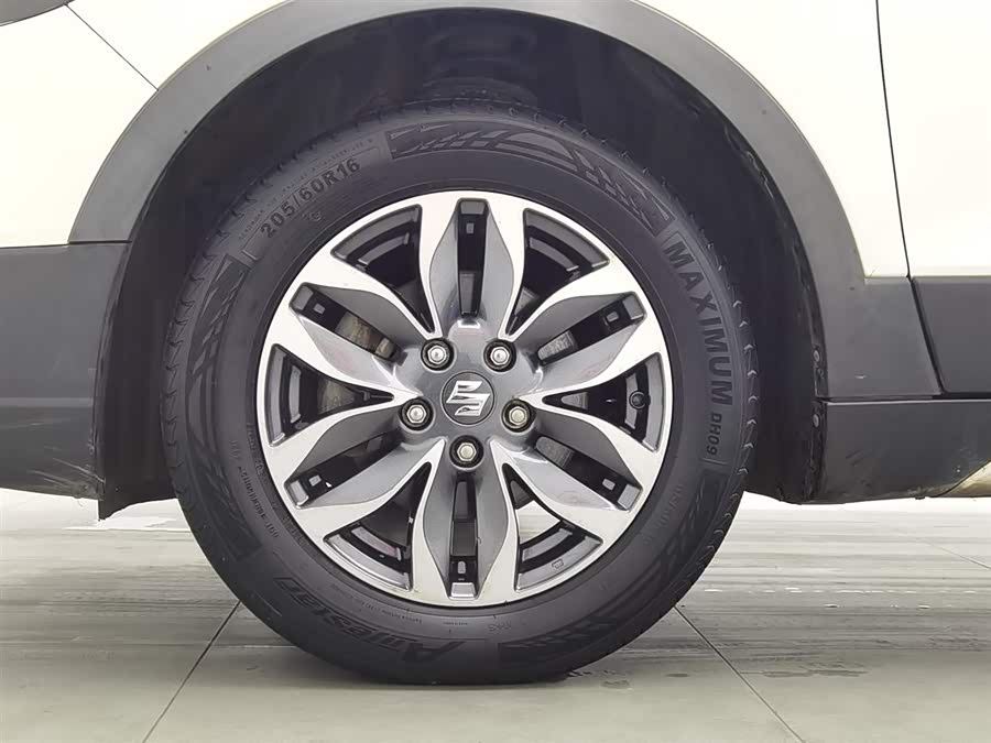 铃木 骁途 2018 汽车图片 #18