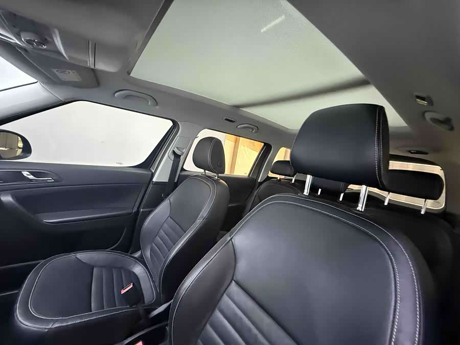 Skoda Yeti 2018 car image #18