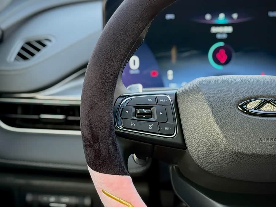 Chery Tiggo 8 Plus 2021 immagine di auto #18