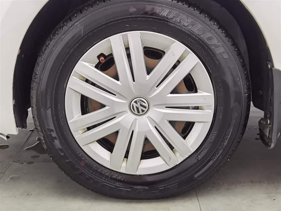 Volkswagen Polo 2016 car image #18