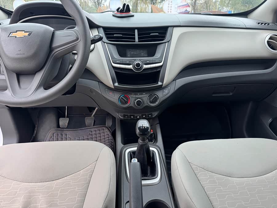 Chevrolet Sail 2015 immagine di auto #18