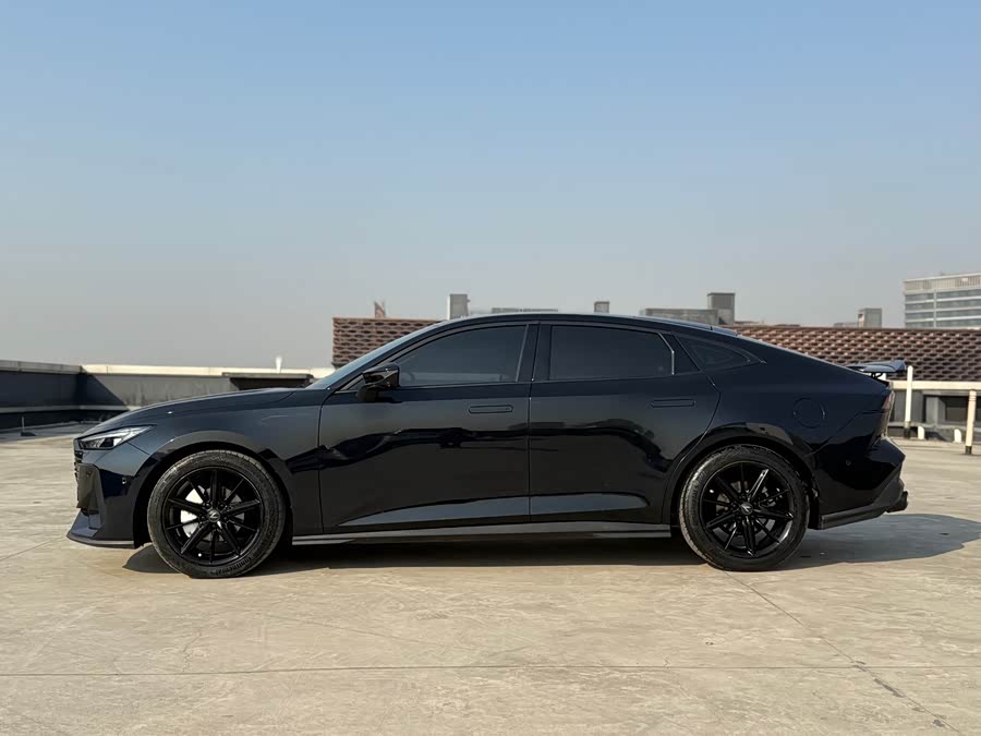 Changan UNI-V 2022 صورة سيارة #18