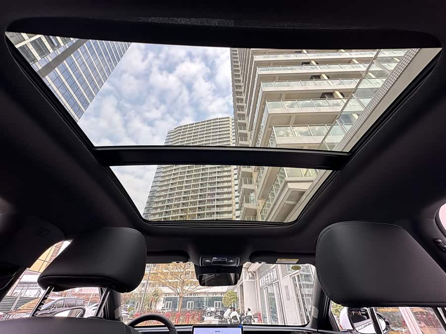 BYD Qin L 2025 car image #18