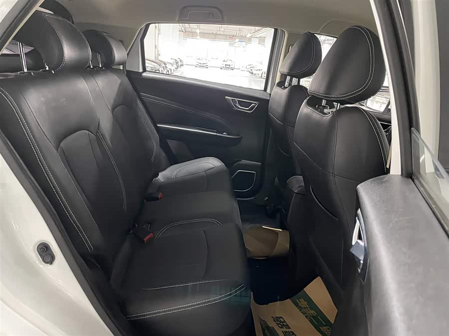 GEELY Vision X3 2019 изображение автомобиля #18