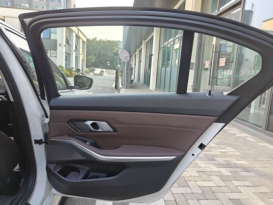 BMW i3 2024 #18 BMW i3 2024 car image #18