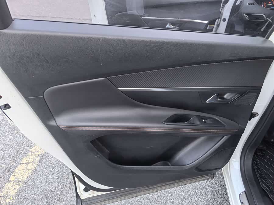 标致 标致5008 2018 汽车图片 #18