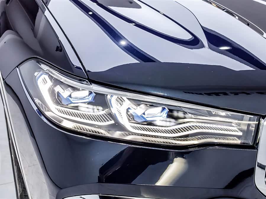 BMW X7 2022 immagine di auto #18