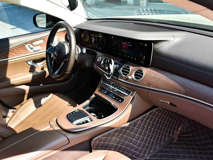 Mercedes-Benz E Class 2023 #18 Mercedes-Benz E Class 2023 car image #18