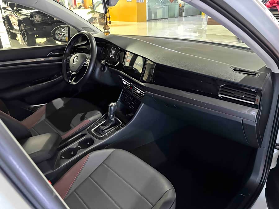 Volkswagen Bora 2020 car image #18