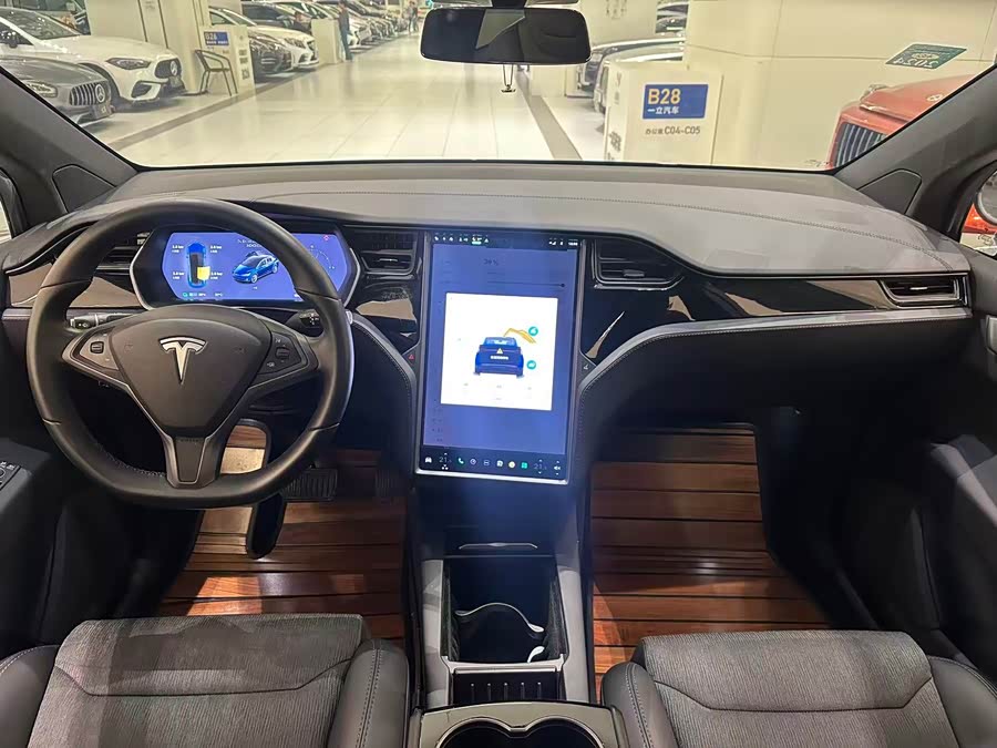 Tesla Model X 2018 #18 Tesla Model X 2018 car image #18