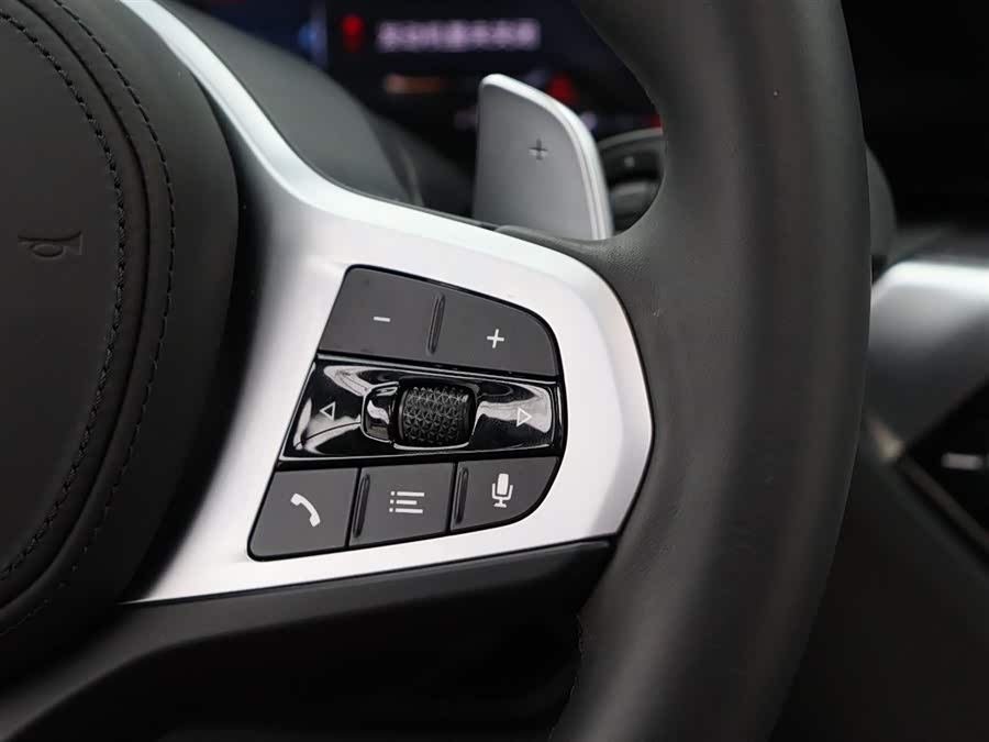 BMW 4 Series 2025 car image #18