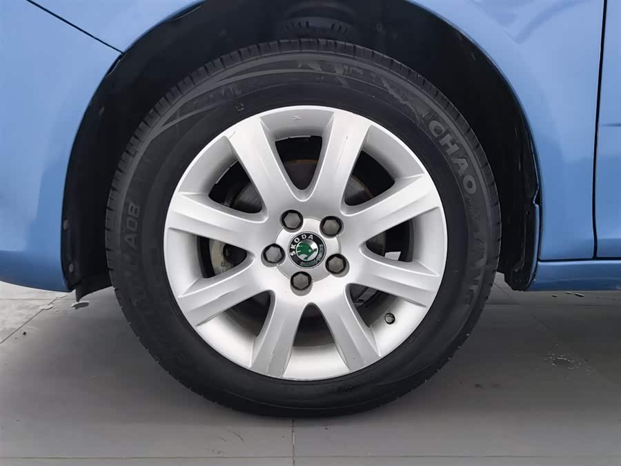 Skoda Fabia 2012 car image #18