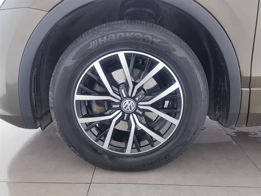 Volkswagen Tiguan L New Energy 2020 image de voiture #18