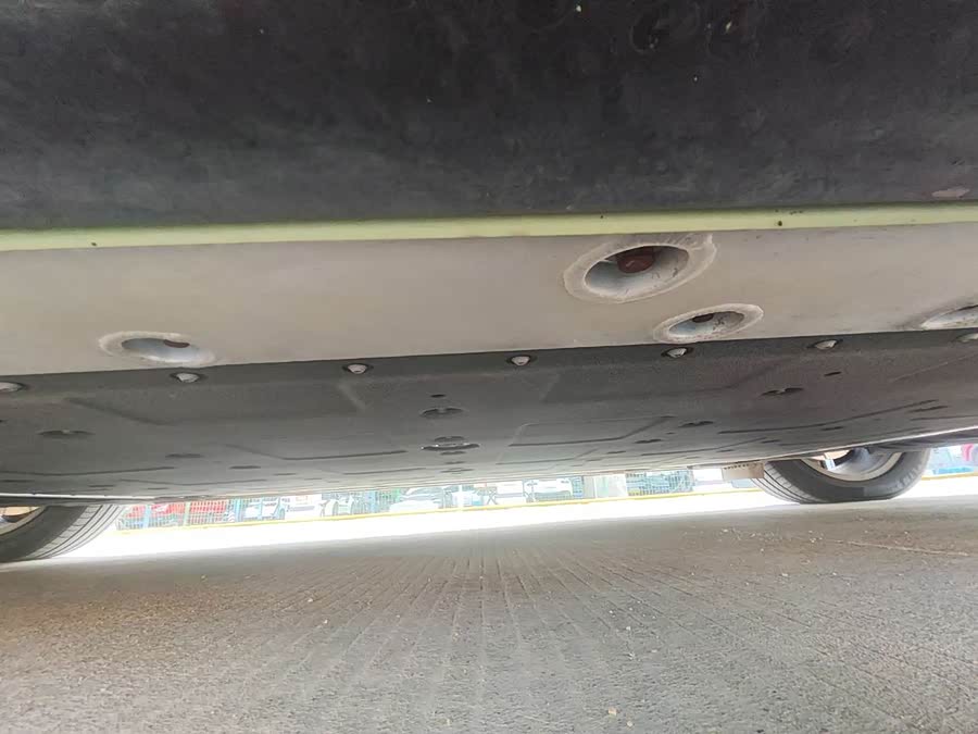 极氪 极氪MIX 2024 汽车图片 #18