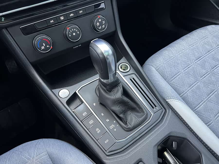 Volkswagen Lavida 2022 car image #18