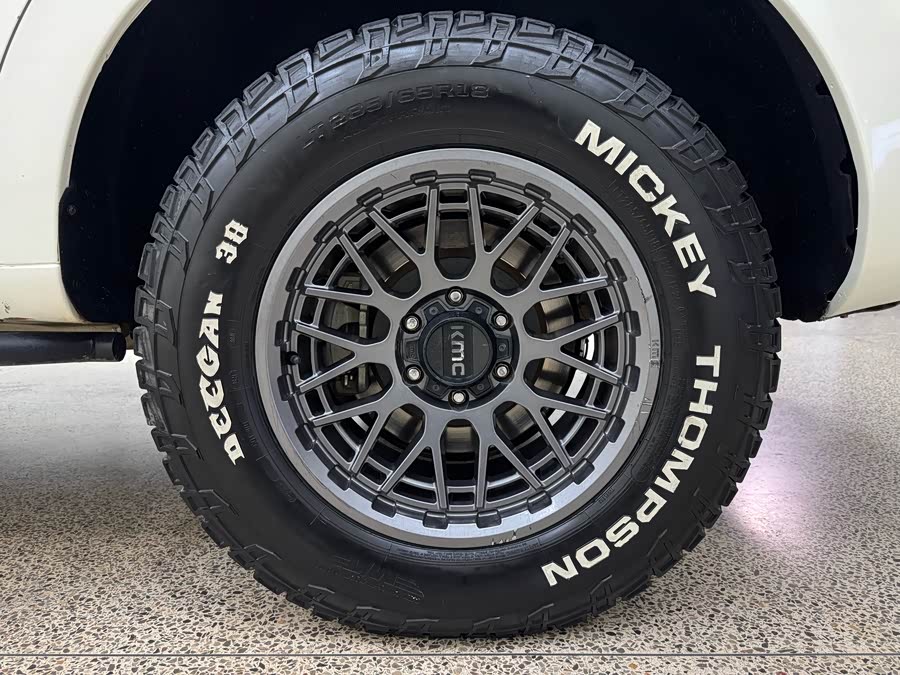 日产 途乐 2018 汽车图片 #18