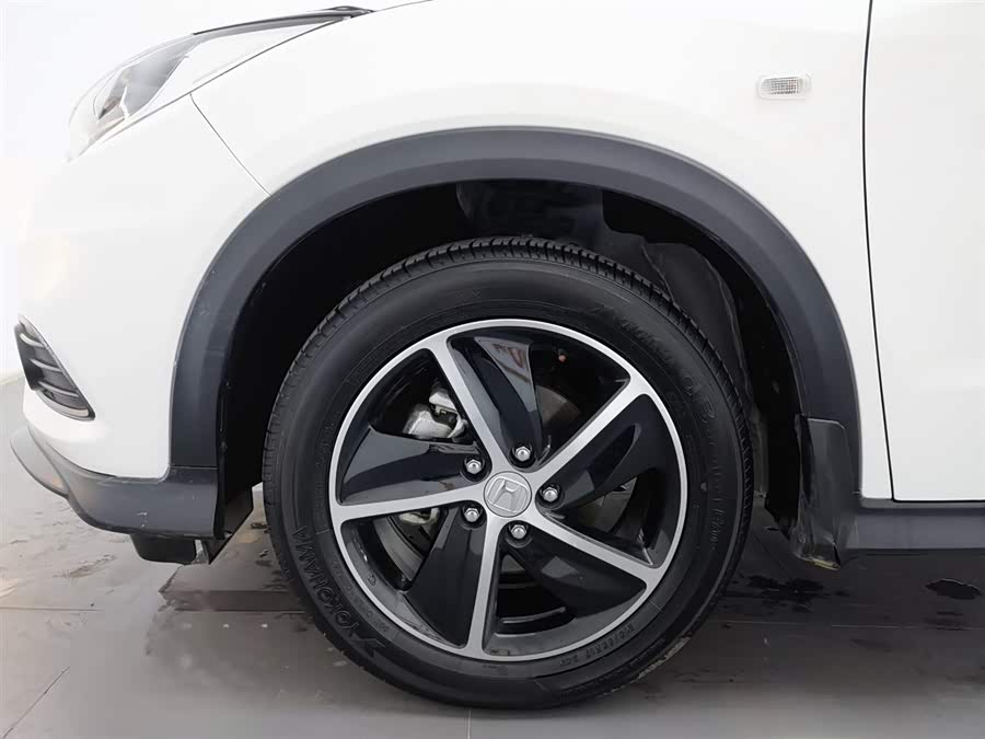 Honda VEZEL 2022 #18 Honda VEZEL 2022 car image #18