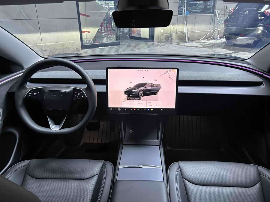 Tesla Model 3 2024 car image #18