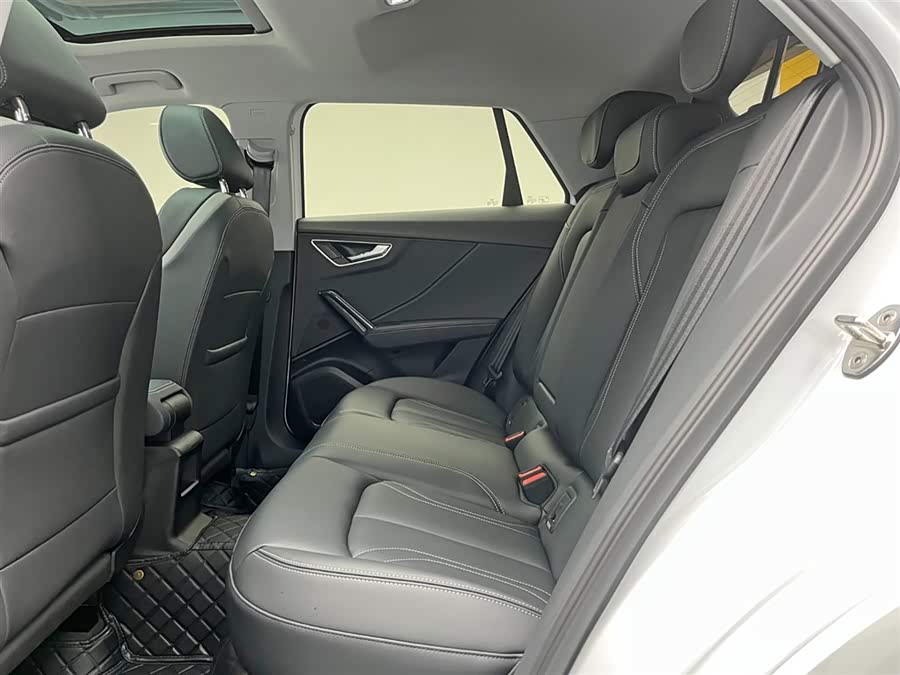 Q2L 2025 car image #18