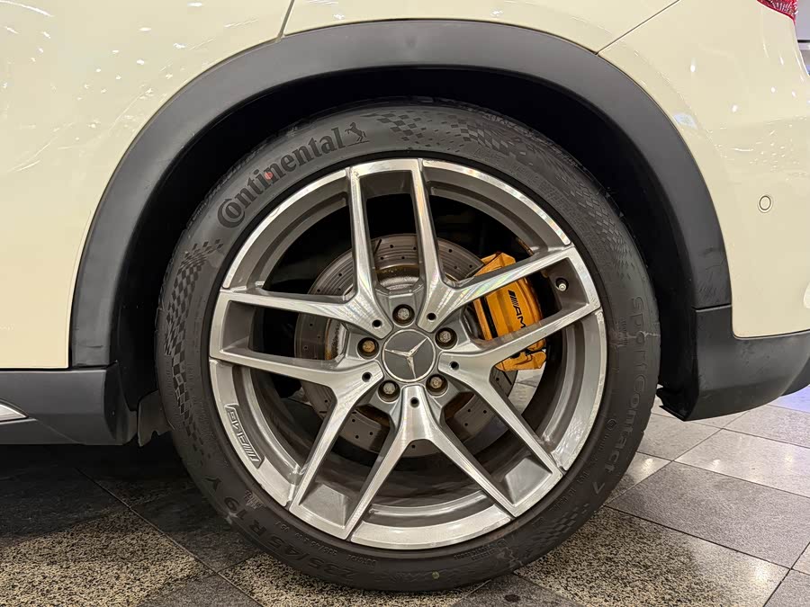 Mercedes-Benz GLA AMG 2017 #18 Mercedes-Benz GLA AMG 2017 car image #18