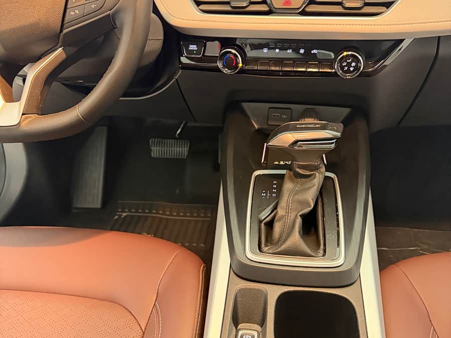 Chevrolet Monza 2023 car image #18