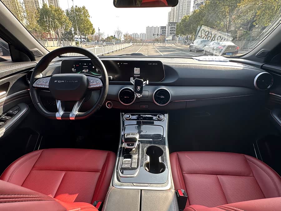 Forthing T5 EVO 2021 car image #18